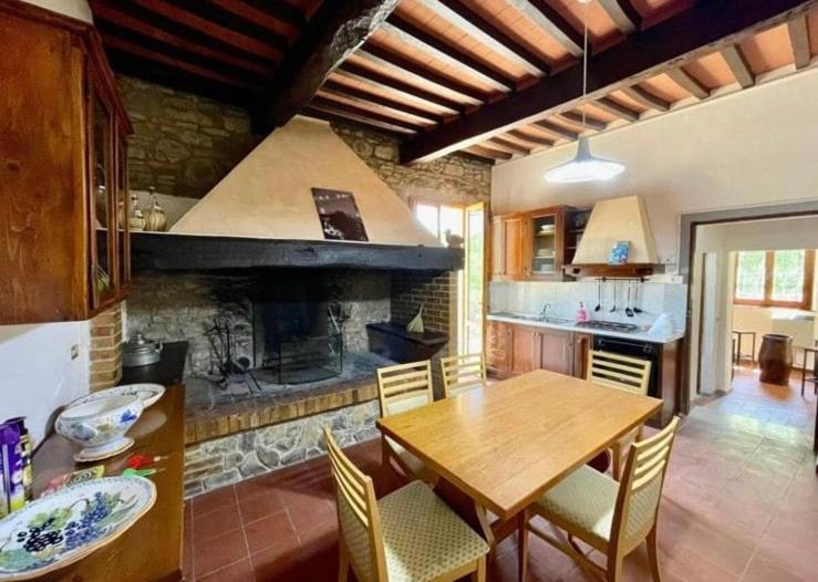 Rustico Jacuzzi & Wine Apartment La Collina Bagian luar foto